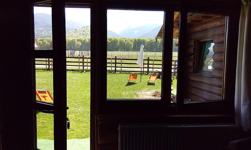 Sîmbăta de Sus Casa Muntelui - Sambata旅馆 客房 照片